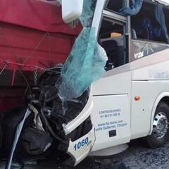 Choque de autobús en carretera Puebla-Córdoba | Última hora en México, en vivo