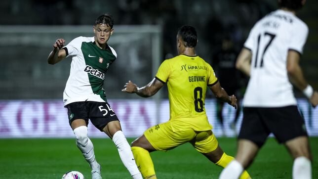 Amorim lanza al Van Dijk brasileño