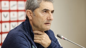 LEZAMA (BIZKAIA), 13/03/2026.- El entrenador del Athletic de Bilbao, Ernesto Valverde, ha ofrecido este viernes una rueda de prensa posterior al entrenamiento con el que el conjunto rojiblanco ha preparado el encuentro contra el Girona del próximo sábado. EFE/ Miguel Toña