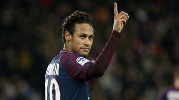 Neymar celebrando su primer gol en el partido de la Ligue 1 entre el PSG y el Dijon FCO del 17 de enero de 2018.