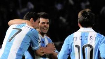 Batista volverá a alinear al once que goleó a Costa Rica