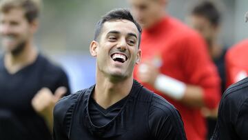 Juanmi da el susto, pero podrá jugar en Riazor