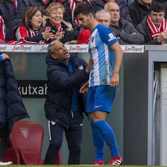 Adrián sufre un doble esguince de rodilla y estará un mes KO