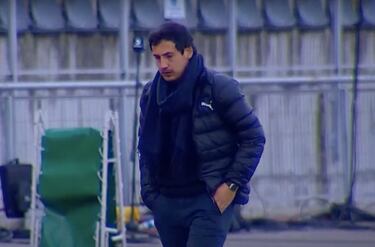 “Si uno quiere ser DT y no sabe idiomas, es muy difícil dirigir afuera... Me manejo con varios” 