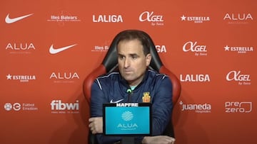 El entrenador del RCD Mallorca, Jagoba Arrasate, en la rueda de prensa previa al partido en Valencia.