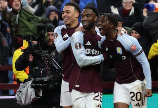 Resumen y goles del Aston Villa vs Salzburgo, jornada 8 de la fase liga de la Europa League