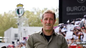 Ramis, entrenador del Burgos, en el partido ante el Levante.
