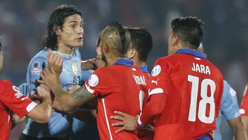 Las 8 frases que marcan la rivalidad entre Chile y Uruguay