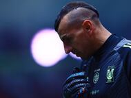 Soccer Football - Liga MX - Final - Second Leg - Toluca v Tigres UANL - Estadio Nemesio Diez, Toluca, Mexico - December 14, 2025 Tigres UANL's Nahuel Guzman during the shoot-out REUTERS/Eloisa Sanchez