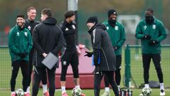 El Villa quiere rematar la faena