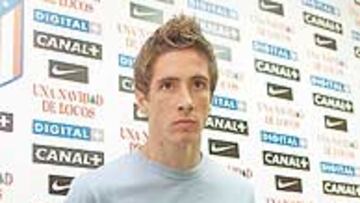 <b>LE RETAN</B>. "Los pitos me dan más ganas de marcar y callar a esa gente"