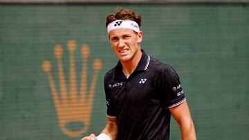 Tennis - ATP Masters 1000 - Monte Carlo Masters - Monte-Carlo Country Club, Roquebrune-Cap-Martin, France - April 12, 2023 Norway's Casper Ruud react during his round of 32 match against Netherlands' Botic van de Zandschulp REUTERS/Eric Gaillard