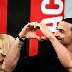 Ibrahimovic, sobre su mujer: “La gente puede pensar que tenemos una vida lujosa, pero ella lava y cocina”