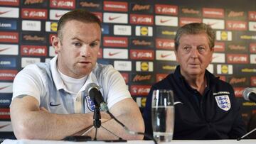 Rooney y Hodgson, durante la rueda de prensa previa.