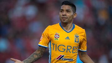 Javier Aquino es otro elemento que podría partir de Tigres.