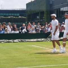 Juan Cabal y Robert Farah avanzan a octavos de final en Londres