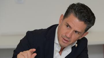 Santos afirma que no tiene deudas con Hacienda