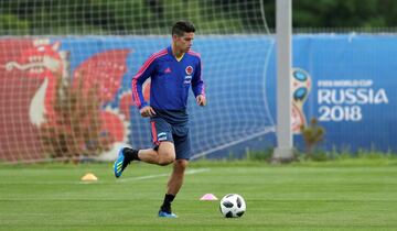 James Rodríguez fue el gran protagonista del entrenamiento de la Selección Colombia, el '10' sería inicialista ante Polonia 