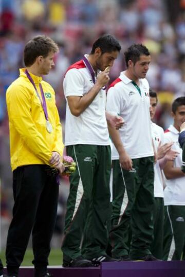 La medalla de oro que ganó con México en los Juegos Olímpicos de Londres 2012.