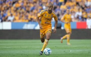 Guido Pizarro. Mediocampista de origen argentino, sus grandes cualidades defensivas y proyección para mandar al frente a sus compañeros lo han convertido en el mejor contención del fútbol mexicano, con Tigres es titular indiscutible e incluso se ganó la oportunidad de ser Seleccionado de su país. 27 años.
