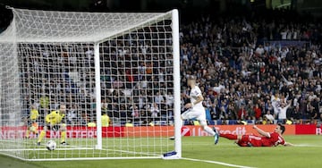 Benzema marcó el 2-1.