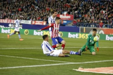 El 1-0 en propia meta de Diego Reyes. 