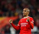 João Mário: de fracasar en el Inter de Milan a goleador en el Benfica