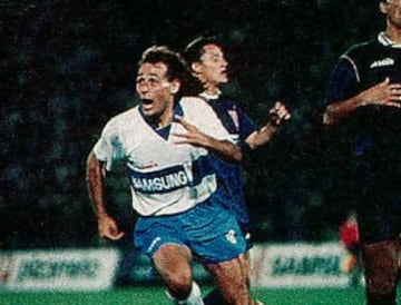 Juan Carlos Almada (foto) se combinó para hacer 32 goles en 1992 con José Saturnino Cardozo en Católica.