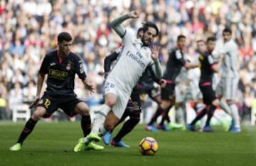 Isco con el balón. 