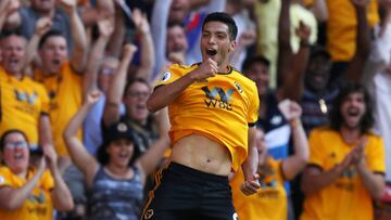 Jim&eacute;nez celebra el gol de la victoria ante el Villarreal.