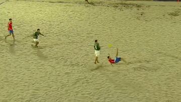 El gol de chilena que da la vuelta al mundo: ¡lo hizo la Roja de fútbol playa!