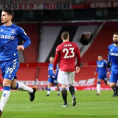 James, tercer colombiano que marca en Old Trafford