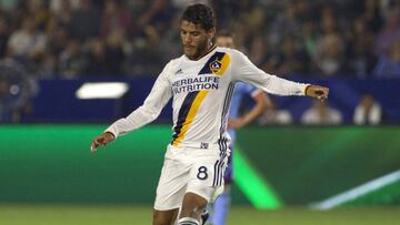 El nacido en Monterrey jugó en 22 encuentros, dio cuatro asistencias y metió dos goles en los 22 encuentros que disputo con el LA Galaxy en su primer temporada en la MLS.