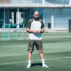 Giráldez: “Nos gusta Denis Suárez”