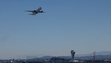 Less the three weeks before Thanksgiving, the FAA will cut air traffic by 10 percent unless the government shutdown ends before November 7.