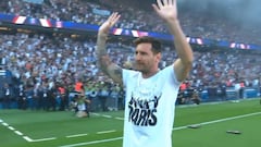 ¿Hay persona más feliz que Messi? Vean la presentación