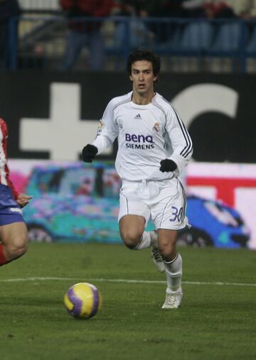 Real Madrid: 2008-09
Real Valladolid: 2009-10 y 2011-13