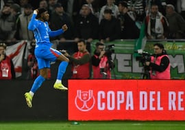 La Copa mola con Ademola