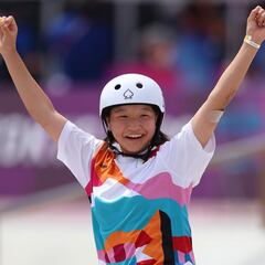Skateboarder Nishiya becomes Olympics' second-youngest gold medallist