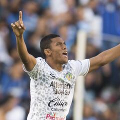 Jaguares logra el empate agónico y se aferra a la permanencia