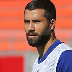 Felipe se reintegra al grupo