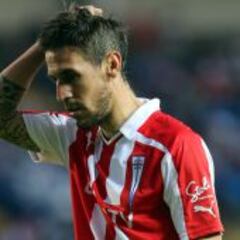 Salas sorprende y margina a Costa de duelo con O'Higgins