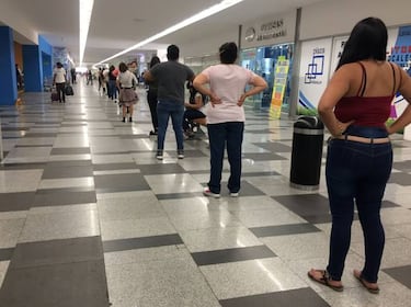 As¨ª ser¨¢ la reapertura de las tiendas y centros comerciales: aforo, probadores, prendas...