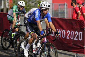 Rigoberto Urán, Nairo Quintana, Esteban Chaves y Sergio Higuita compitieron en la prueba de ruta masculina. Urán se quedó con el octavo puesto y diploma olímpico, en la competencia ganada por Richard Carapaz.