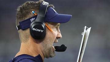 The Dallas Cowboys pulled off the win over the Philadelphia Eagles on Sunday, but a bad call by the officials almost changed the outcome.