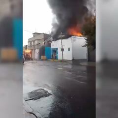 Incendio en bodega de Iztapalapa: Qué sucedió y últimas noticias