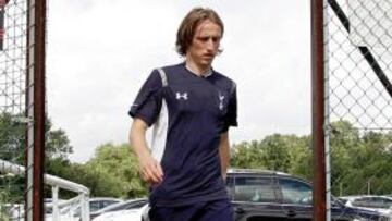 Modric a su salida de los campos de entrenamiento del Tottenahm.