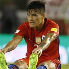 Otro golpe para Pizzi: Aránguiz queda fuera de la Roja