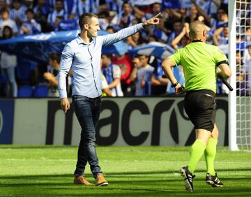 Agirretxe jugador de la Real Sociedad se despide de la que ha sido su casa en los últimos quince años. 