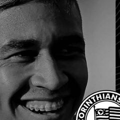 Corinthians hace oficial el fichaje de Víctor Cantillo